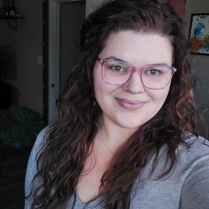 Meet your Posher, Candace